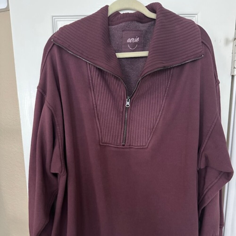 aerie Half-zip sweatshirt